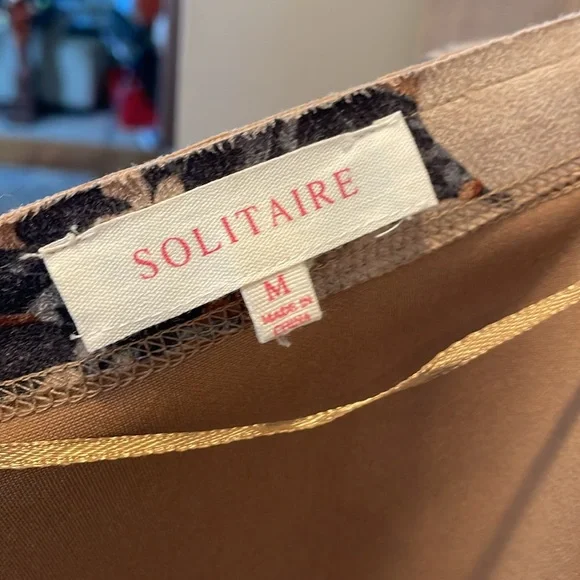 Solitaire Floral Blazer in Brown and Cream - Picture 6 of 7